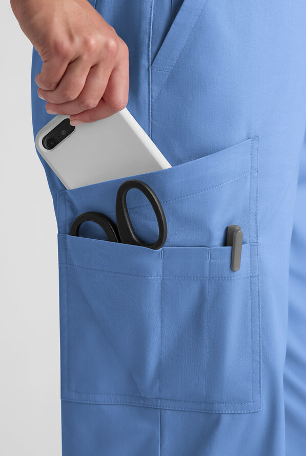 Pantal&oacute;n m&eacute;dico Butter-Soft STRETCH estilo cargo con bragueta y 10 bolsillos para mujer - Ceil Blue - 6