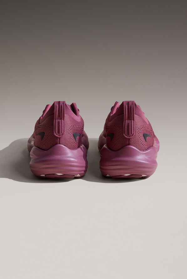 Brooks Women's Glycerin 22 Berry/Burgundy/Rose Athletic Lace Up Nursing Shoes - null - 4