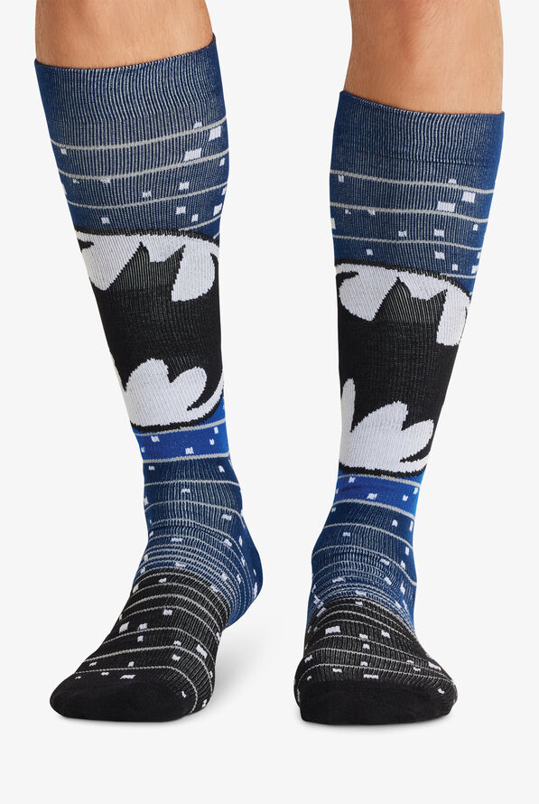 Tooniforms Batman Courage Men's 10-15 mmHg Light Compression Socks - null - 1