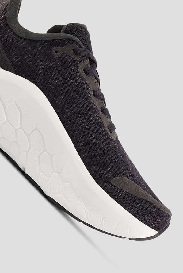 New Balance Women's FRESH FOAM X Kaiha Road Black Athletic Lace Up Shoes - null - 3