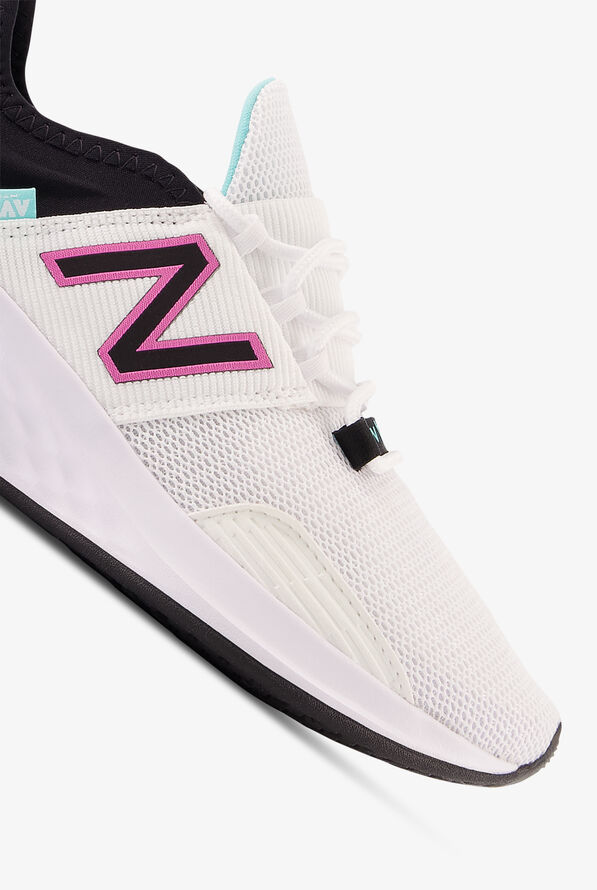 New Balance Women's Fresh Foam Roav White Black Surf Athletic Lace Up Nursing Shoes - null - 3