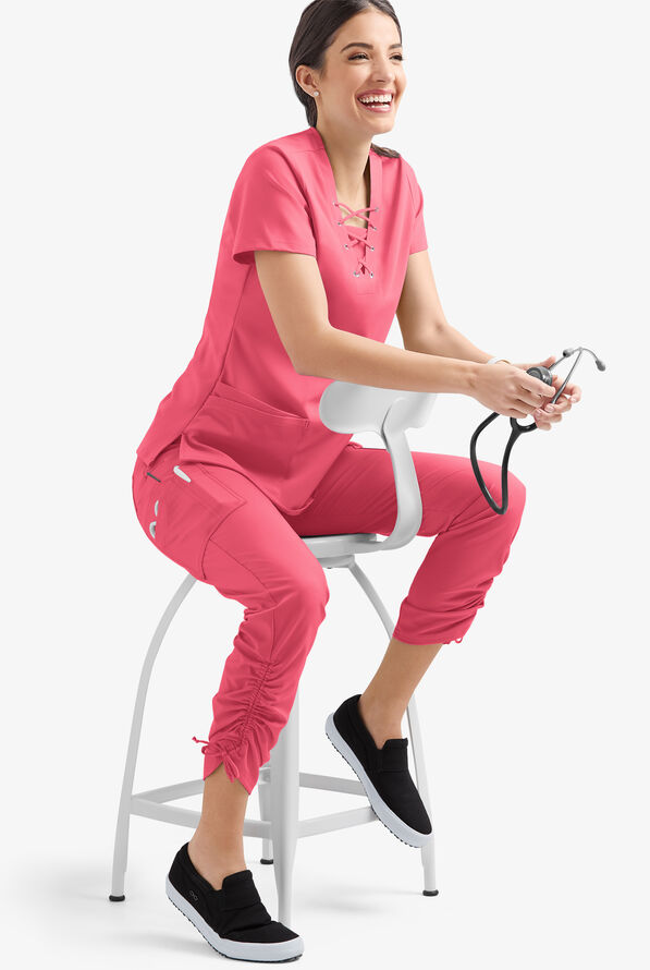 Pantal&oacute;n m&eacute;dico Easy STRETCH Halle estilo jogger con piernas fruncidas y 11 bolsillos para mujer - Fiesta - 4