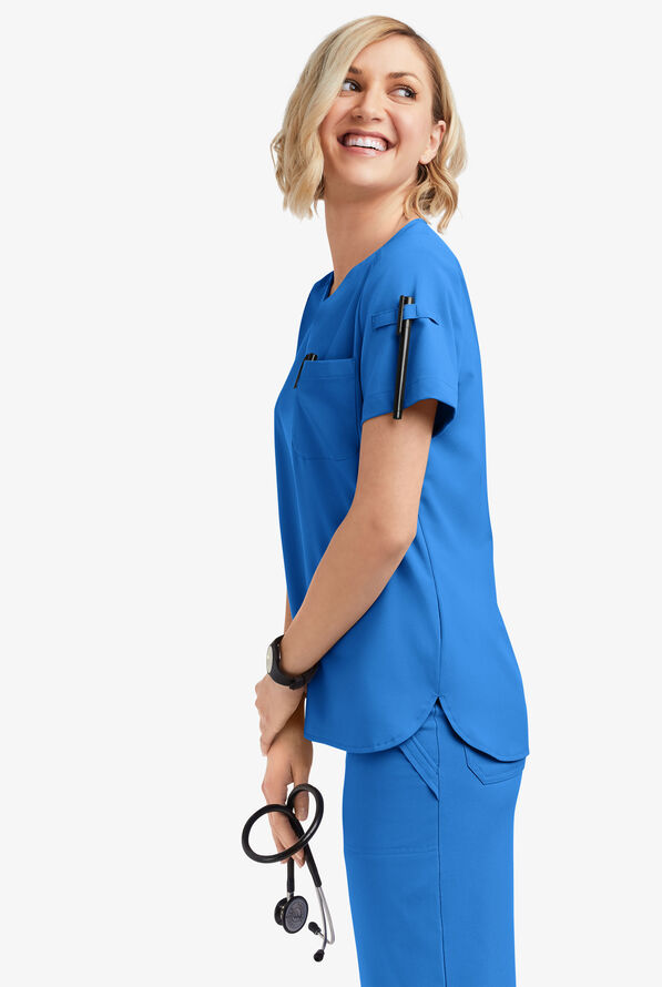Blusa m&eacute;dica Easy STRETCH Nikki con cuello festoneado y 1 bolsillo para mujer - Cerulean - 2