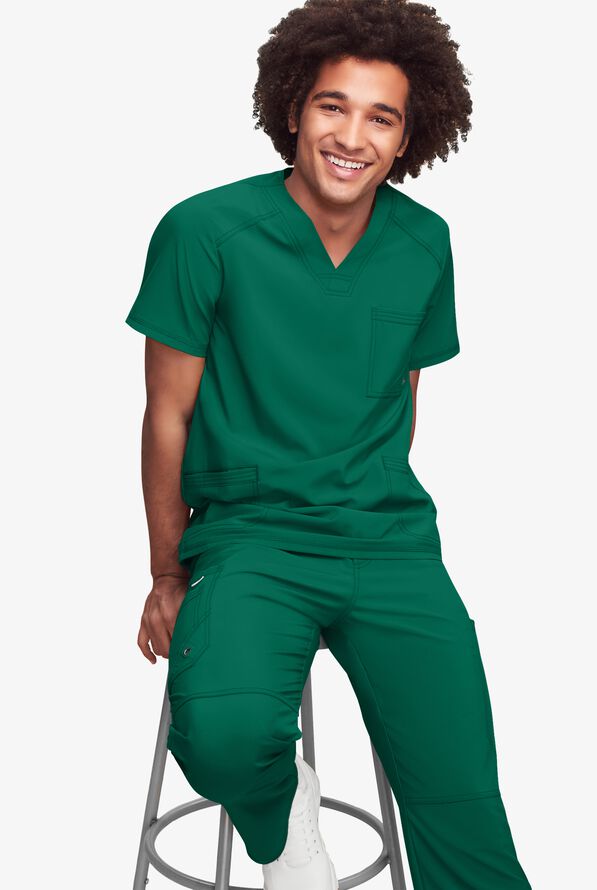 Camisa médica Cherokee Infinity con 2 bolsillos y paneles laterales de tejido para hombre  - Hunter - 2