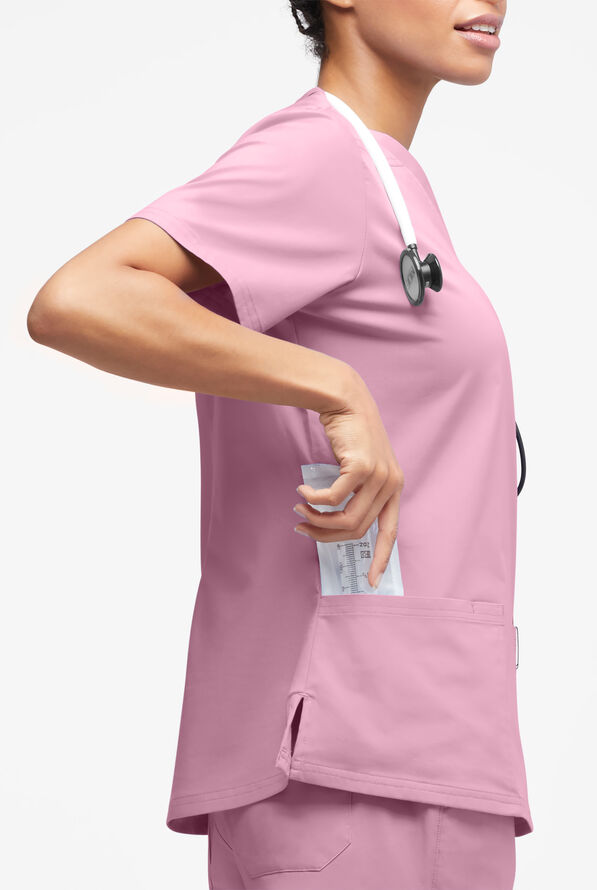 Blusa m&eacute;dica Butter-Soft STRETCH con cuello en V y 4 bolsillos para mujer - Cherry Blossom - 3