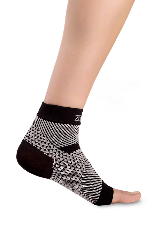 Zensah Unisex 15-20 mmHg Plantar Fasciitis Sleeve - Black - 1