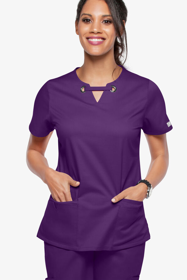 Blusa m&eacute;dica UA Butter-Soft STRETCH con ojales y 4 bolsillos para mujer - Eggplant - 5
