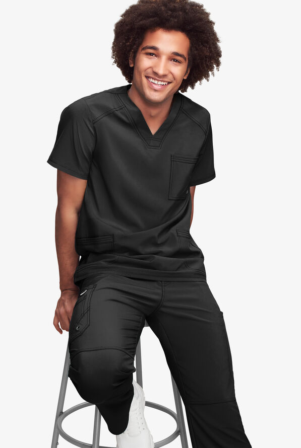 Camisa médica Cherokee Infinity con 2 bolsillos y paneles laterales de tejido para hombre  - Black - 2