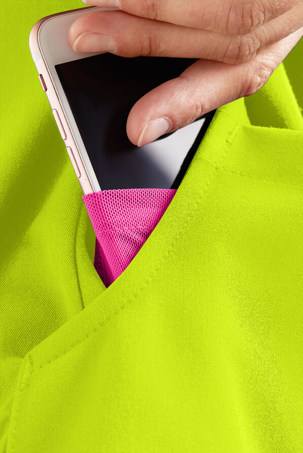 Blusa m&eacute;dica MOVEMENT by Butter-Soft Antares STRETCH con cuello en V y 6 bolsillos para mujer - Intense Lime - 6