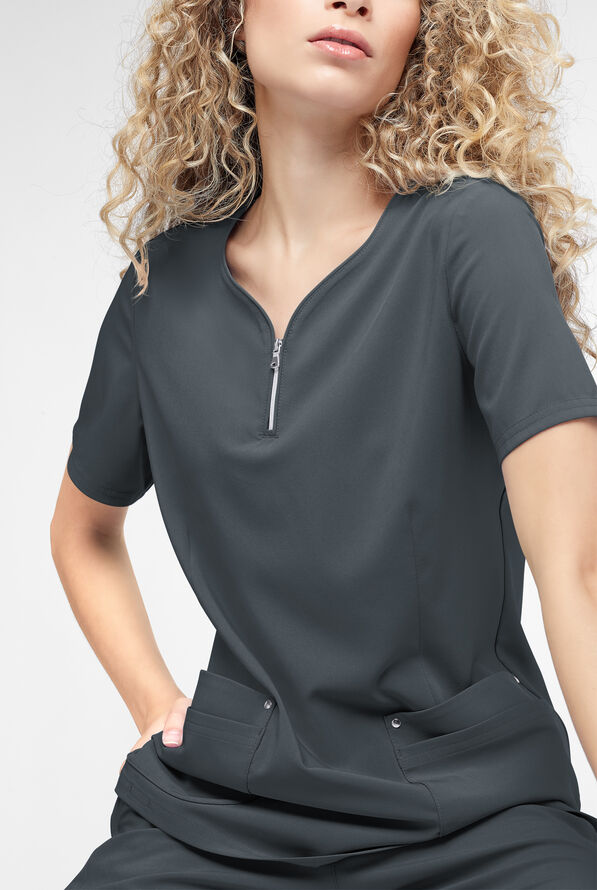 Blusa m&eacute;dica Easy STRETCH Arianna con cuello curvo y 4 bolsillos para mujer - Pewter - 4
