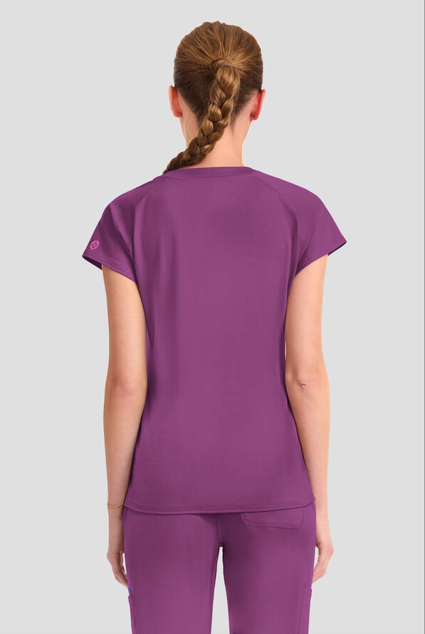 Blusa m&eacute;dica Med Couture Amp Knit STRETCH con cuello en V y 3 bolsillos para mujer - Plum Royale - 4