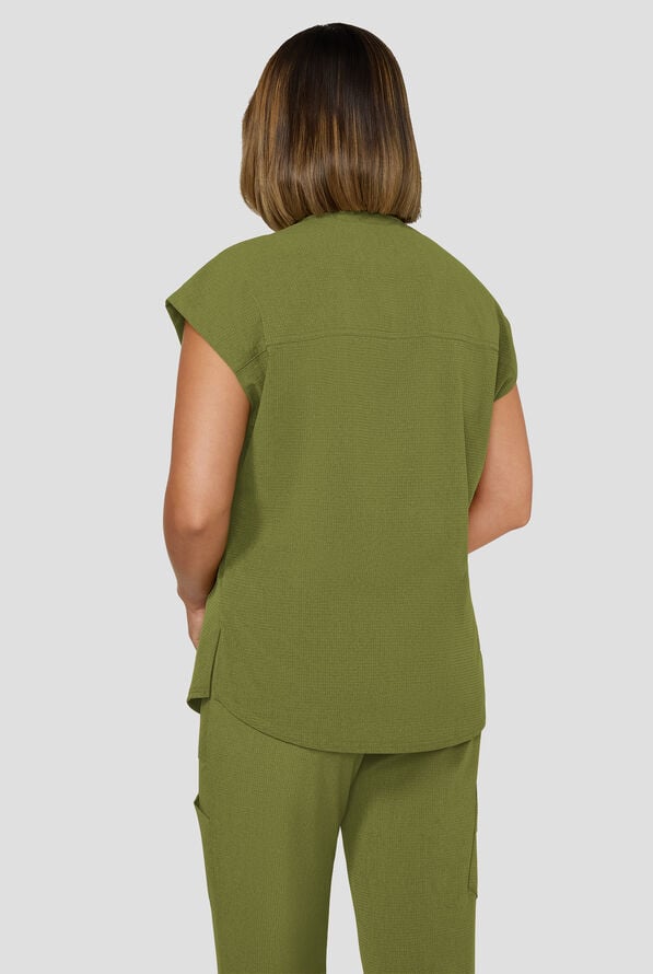 Blusa m&eacute;dica koi Solis Catrin STRETCH con cuello en V con cremallera y tapeta en contraste y 1 bolsillo para mujer - Martini Olive - 3