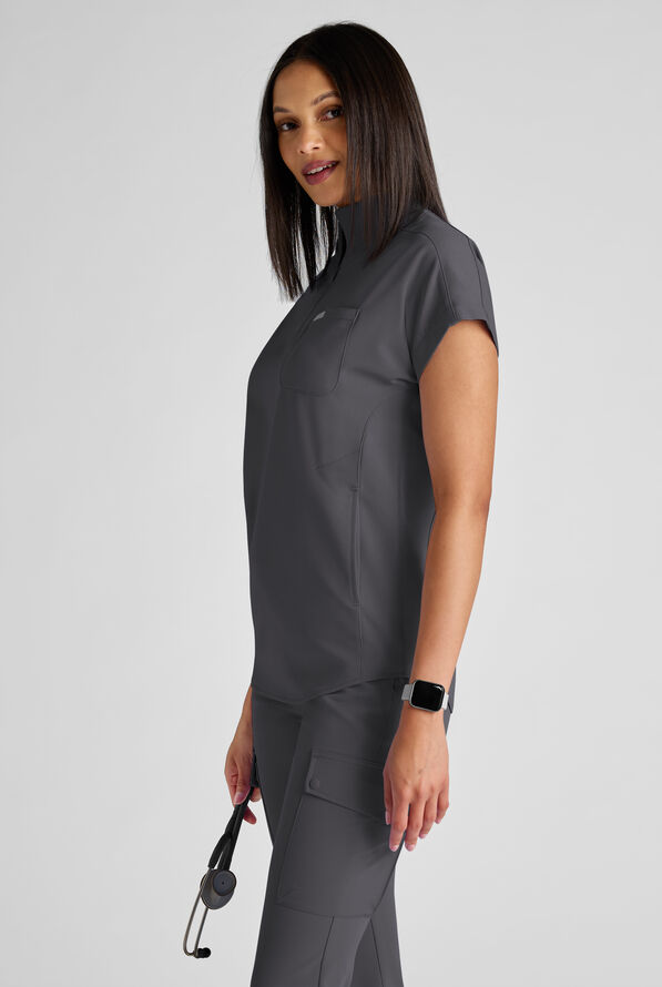 ReSurge Rhine Women's 5-Pocket Oversized Half Zip Stand Collar Scrub Top - Pewter - 2