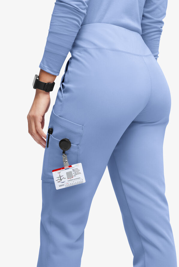 Movement by Butter-Soft Carina Women’s 7-Pocket Skinny Yoga Inspired  Scrub Pant - Petite - Ceil Blue - 2