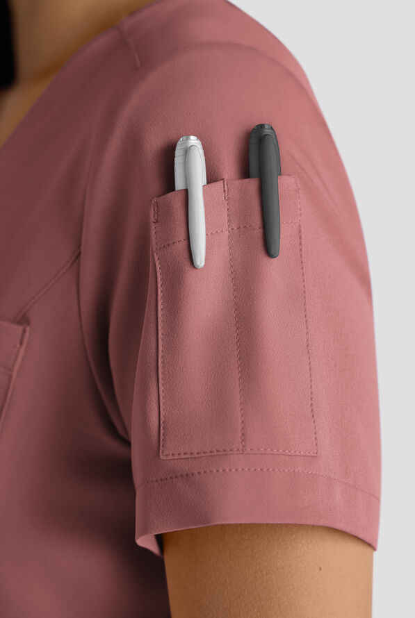 ReSurge Diamond Women's 3-Pocket V-Neck Tuck In / Wear Out Scrub Top - Soft Chestnut - 5