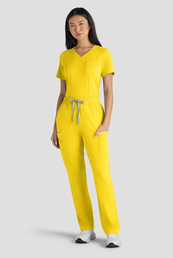 ReSurge Diamond Women's 3-Pocket V-Neck Tuck In / Wear Out Scrub Top - Vibrant Yellow - 8