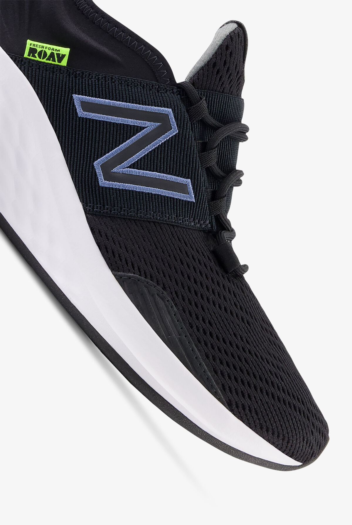New Balance Fresh Foam Roav Black Blue Shoe MROAVBK1 Men’s Size 11.5 Wide MROAVBK1_110323_1_S.jpg?sw=600  main image 2