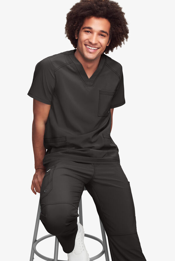 Camisa médica Cherokee Infinity con 2 bolsillos y paneles laterales de tejido para hombre  - Pewter - 2