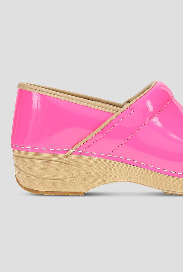 Dansko Women's XP 2.0 Slip Resistant Pink Neon Patent Clog - null - 4