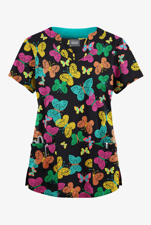 Blusa m&eacute;dica estampada Butter-Soft Originals Blissful Butterfly con cuello festoneado y 6 bolsillos para mujer - null - 1