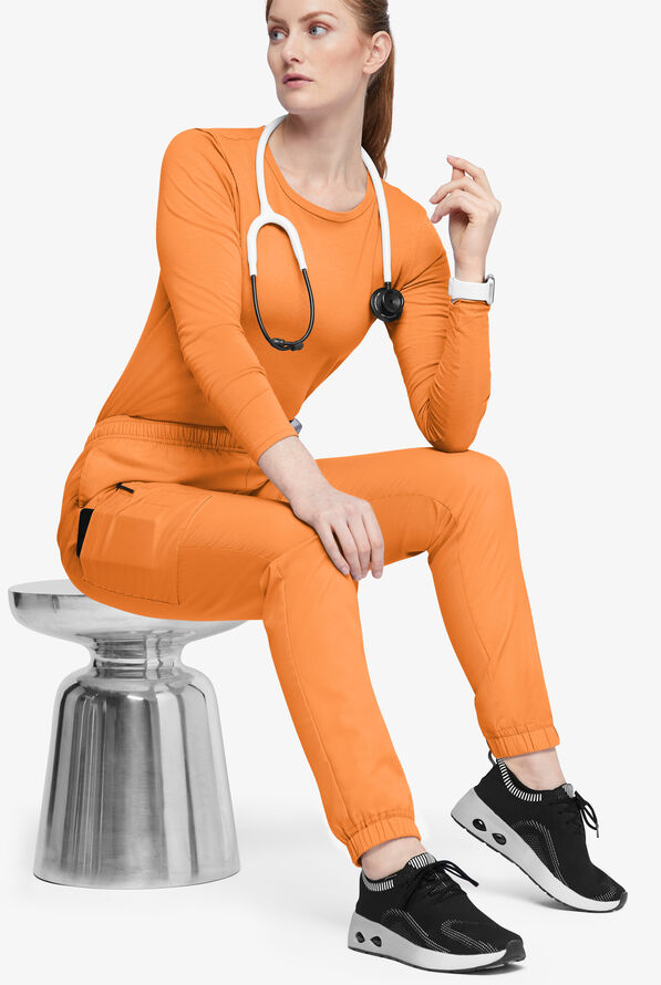 Butter-Soft Originals Women's 7-Pocket Tapered Jogger Cargo Scrub Pants - Tall - Apricot Crush - 4