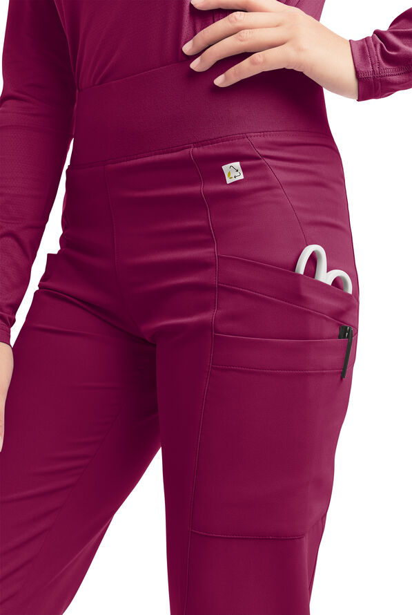 Pantal&oacute;n m&eacute;dico ReSurge by Butter-Soft Petite estilo yoga con 6 bolsillos para mujer **Ligeramente IRREGULAR** - Wine - 2