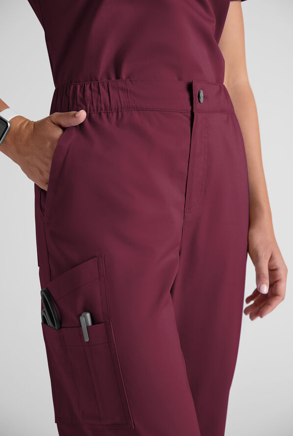 Pantal&oacute;n m&eacute;dico Butter-Soft STRETCH estilo cargo con bragueta y 10 bolsillos para mujer - Wine - 8