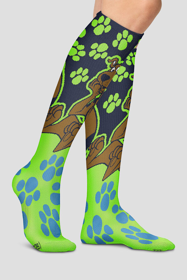 Tooniforms Scooby Doo Women's 10-15 mmHG Wide Light Compression Socks - null - 3