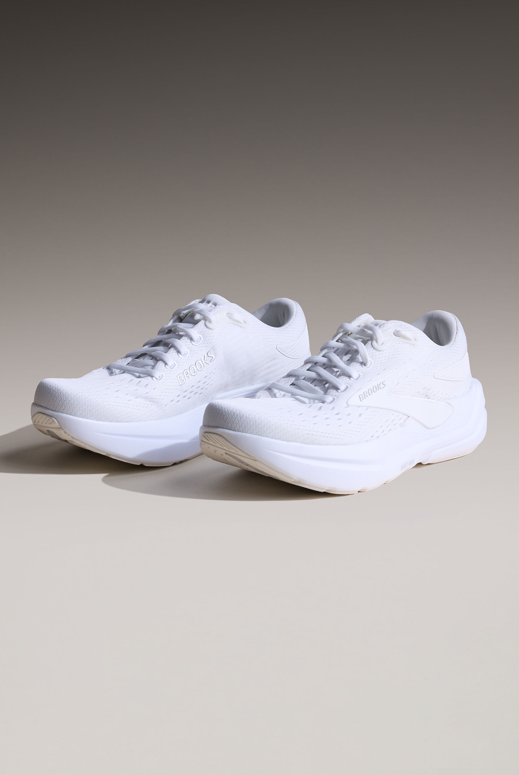 Brooks Women's Ghost Max 3 White/White Athletic Lace Up Shoes