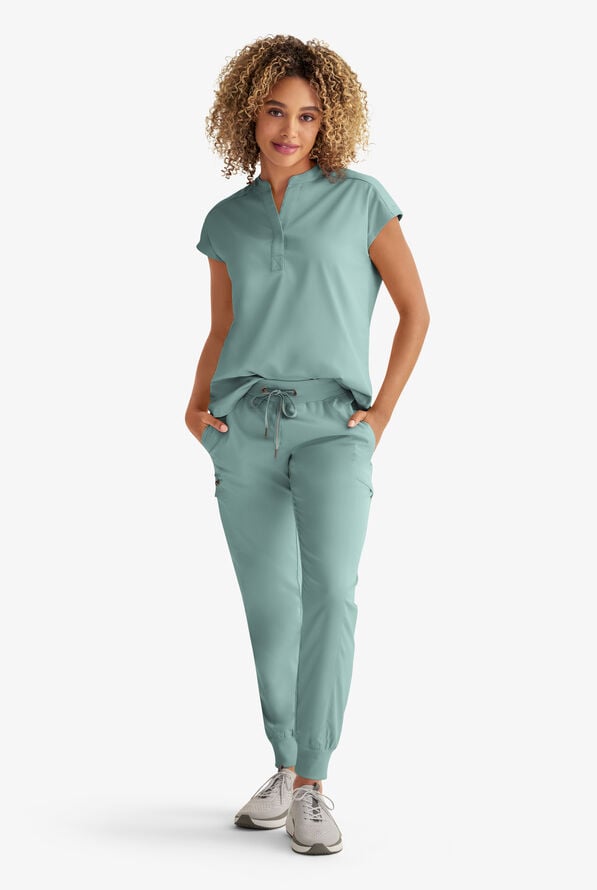 Blusa m&eacute;dica Healing Hands Purple Label Journey STRETCH con cuello mao y 2 bolsillos para mujer - Rain Water - 2