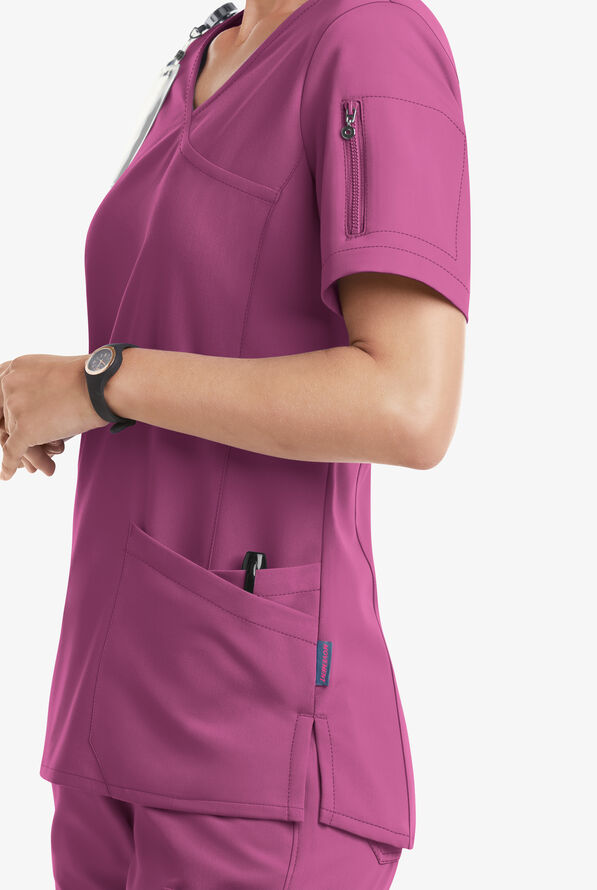 Blusa m&eacute;dica MOVEMENT by Butter-Soft Capella estilo cruzado con 5 bolsillos para mujer - Cassis Oasis - 5