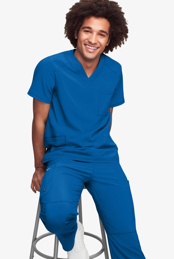 Camisa m&eacute;dica Cherokee Infinity con 2 bolsillos y paneles laterales de tejido para hombre  - Royal - 2