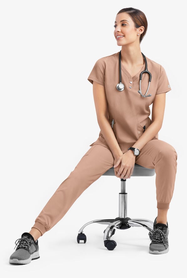 Blusa m&eacute;dica Easy STRETCH Demi estilo Henley con 4 bolsillos para mujer - Warm Terrazzo - 6