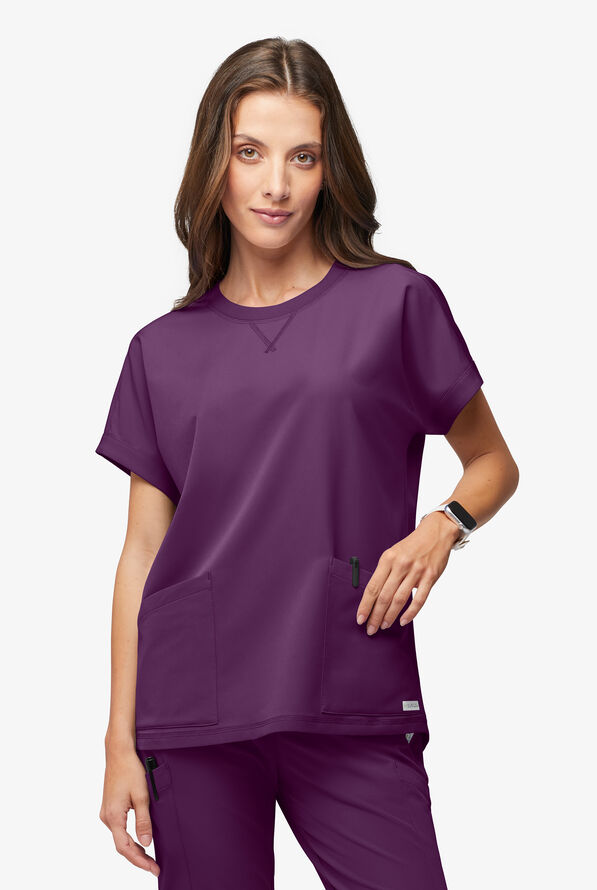 Blusa médica ReSurge con cuello redondeado y mangas dolmán para mujer - Eggplant - 1