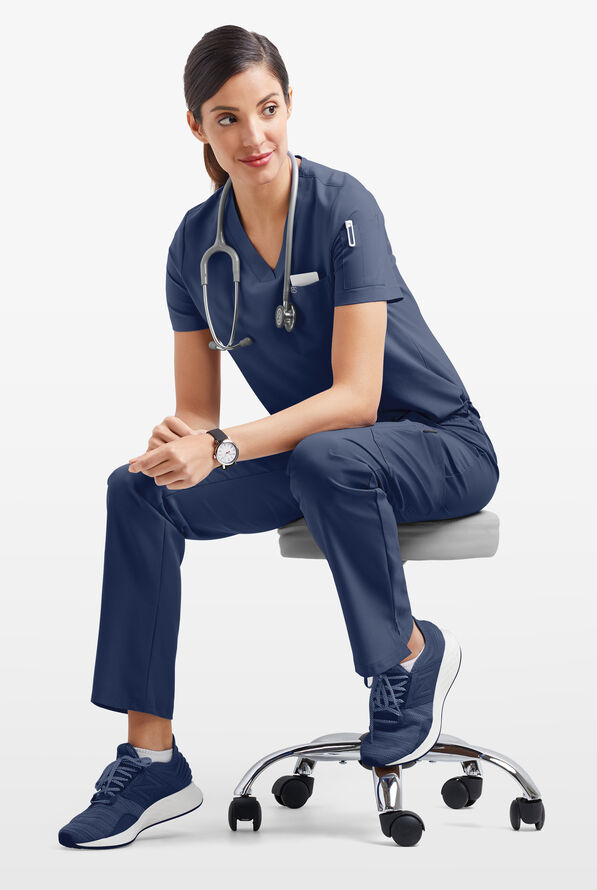 Easy STRETCH Chloe Women's 3-Pocket V-Neck Tuck-In Scrub Top - Navy - 6