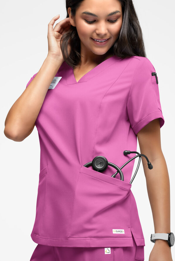 Blusa médica ReSurge Ruby con cuello en V y 5 bolsillos para mujer - Magnesium Pink - 3
