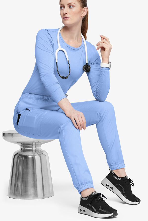 Butter-Soft Originals Women's 7-Pocket Tapered Jogger Cargo Scrub Pants - Petite - Ceil Blue - 4