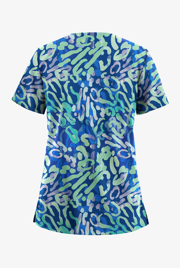 Blusa médica estampada UA Butter-Soft STRETCH Confetti Time Royal con cuello en V y 2 bolsillos para mujer - null - 2