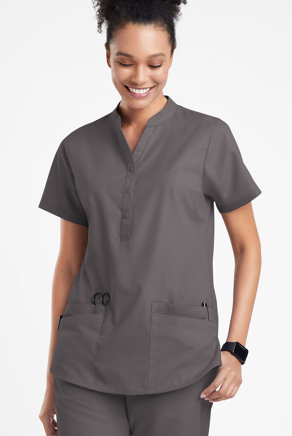 Blusa médica Butter-Soft Originals con cuello mao y 6 bolsillos para mujer - Grey Stone - 2