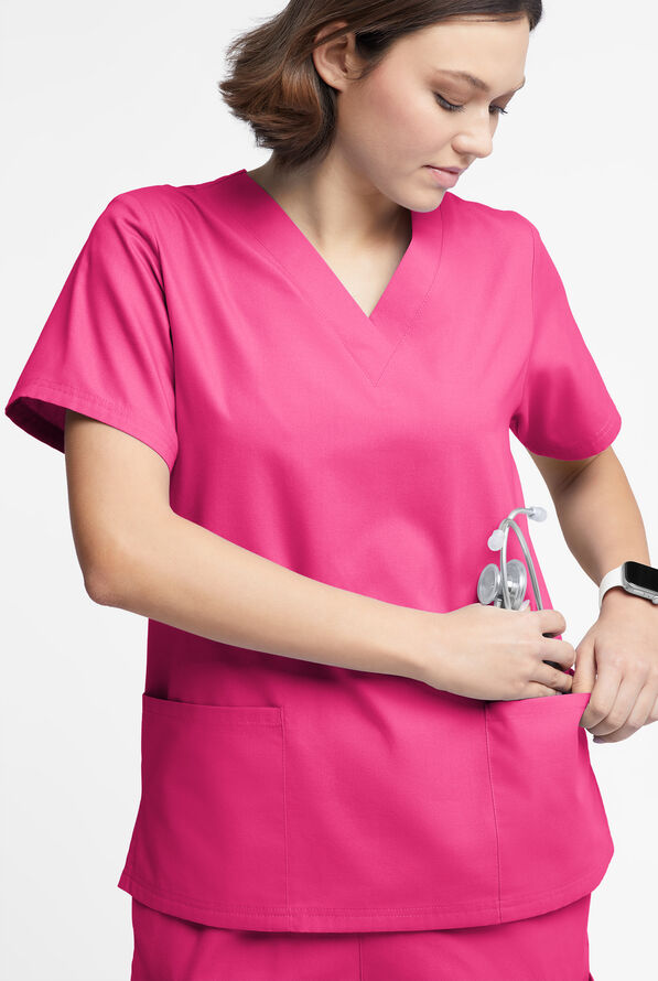Blusa médica Butter-Soft Originals con cuello en V y 2 bolsillos para mujer - Fuchsia - 4
