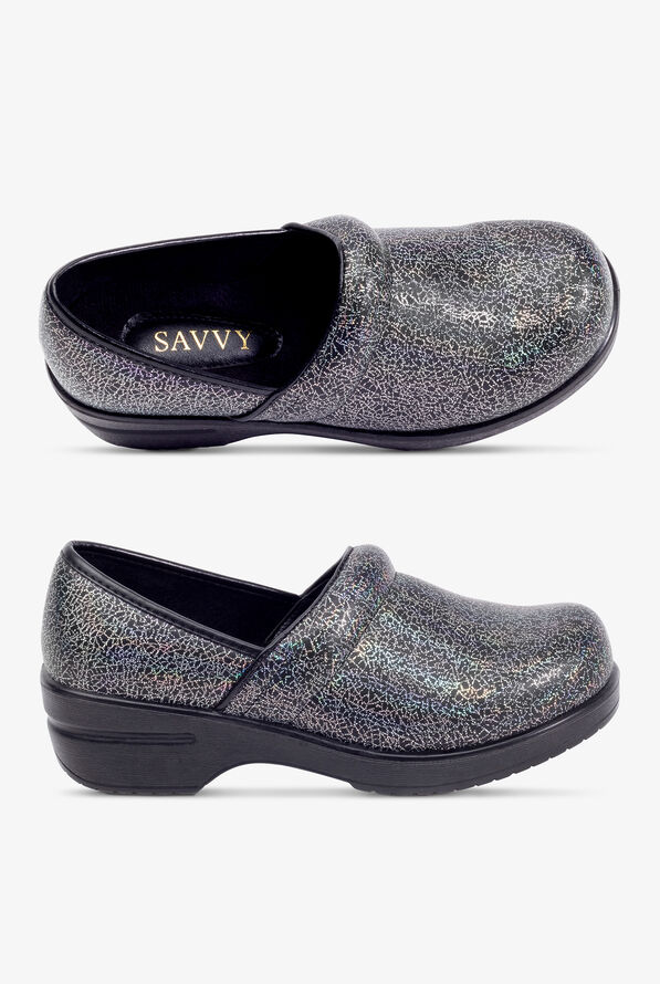 savvy nursing clogs