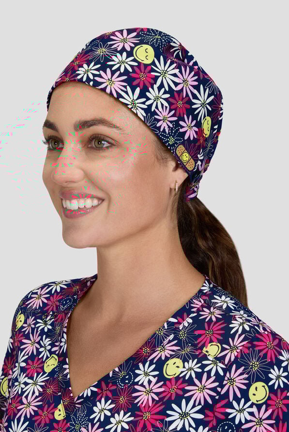 koi Smiley World Smile Daisy Scrub Cap - null - 1
