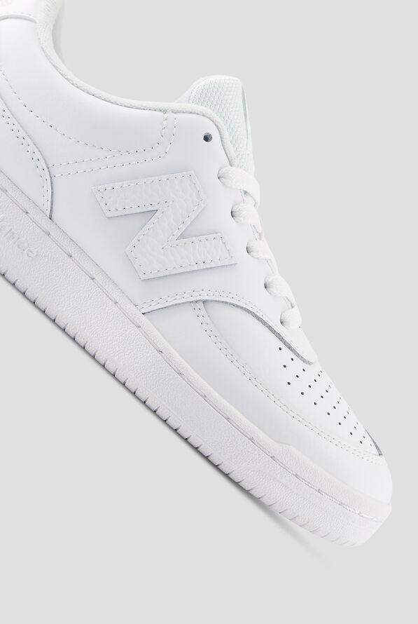 New Balance Women's White / White Athletic Lace Up Shoes - null - 3