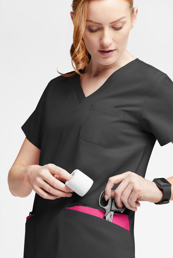 Butter-Soft Originals Women's 7-Pocket Rounded V-Neck Scrub Top - Black/Fuchsia - 4