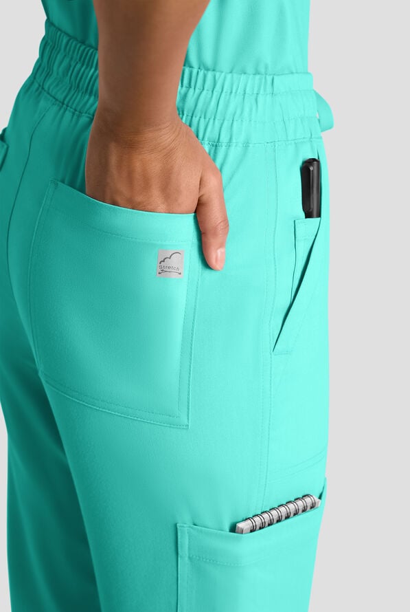 Pantal&oacute;n m&eacute;dico Butter-Soft FLXTEK STRETCH estilo cargo con piernas rectas y 8 bolsillos para mujer - Aqua Dust - 4