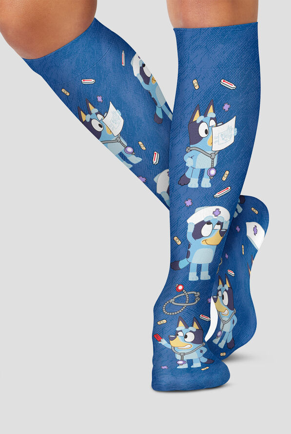 Tooniforms Calling Doctor Bluey Women's 8-15 mmHg Light Compression Socks - null - 1