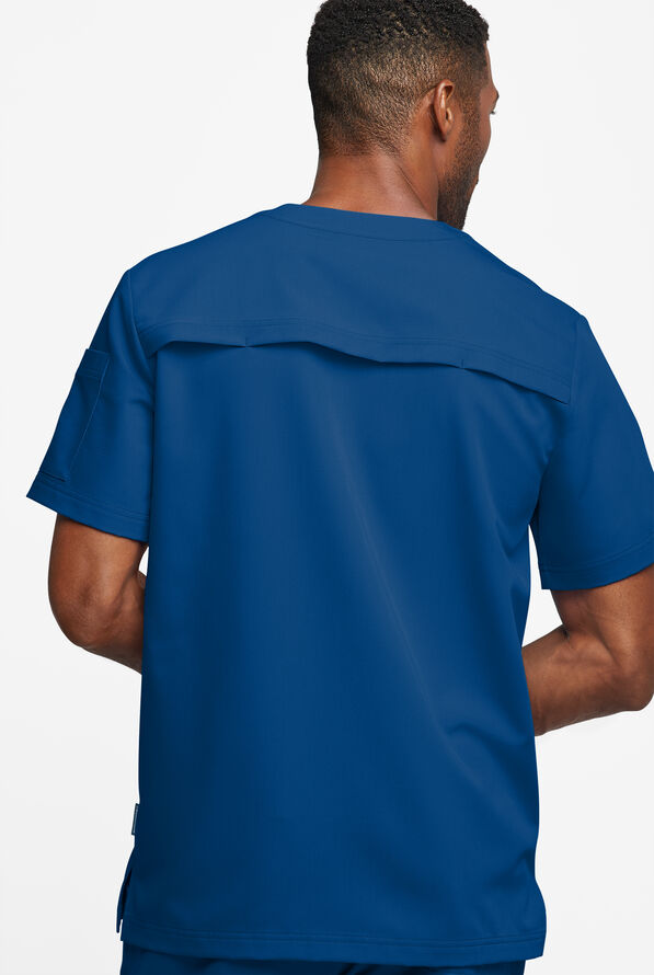 Camisa m&eacute;dica MOVEMENT by Butter-Soft Eclipse Henley con 3 bolsillos para hombre  - Royal - 3