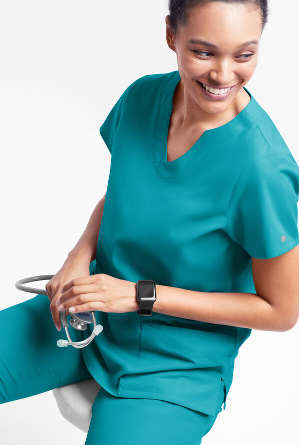 Butter-Soft Originals Women's 6-Pocket Scallop Neck Scrub Top - Teal - 4