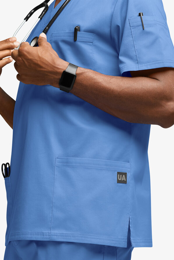 Camisa m&eacute;dica UA Butter-Soft STRETCH con cuello en V y 6 bolsillos para hombre - Ceil Blue - 3