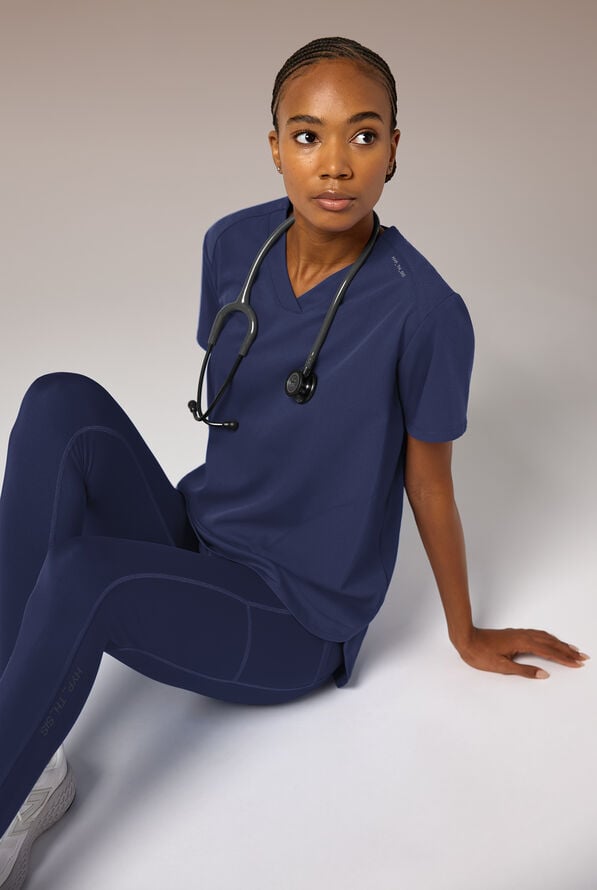 Blusa m&eacute;dica Hypothesis STRETCH estilo t&uacute;nica con 2 bolsillos para mujer - Navy - 6